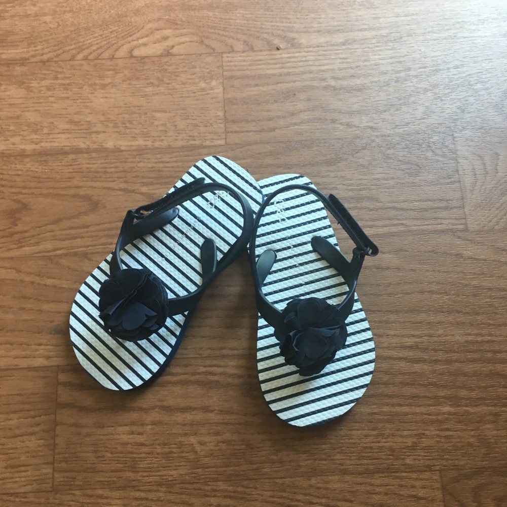Baby Gap new slippers-9/10